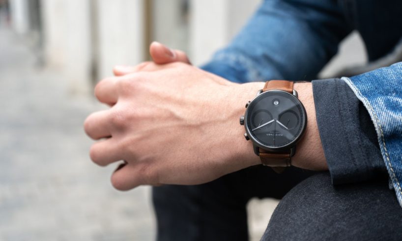 mix and match jam tangan dengan outfit